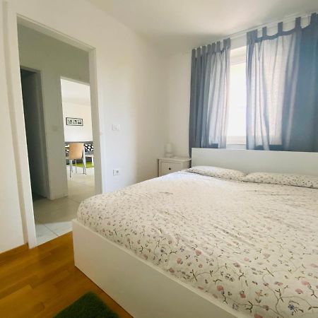 Apartments Lucija ポルトローシュ エクステリア 写真